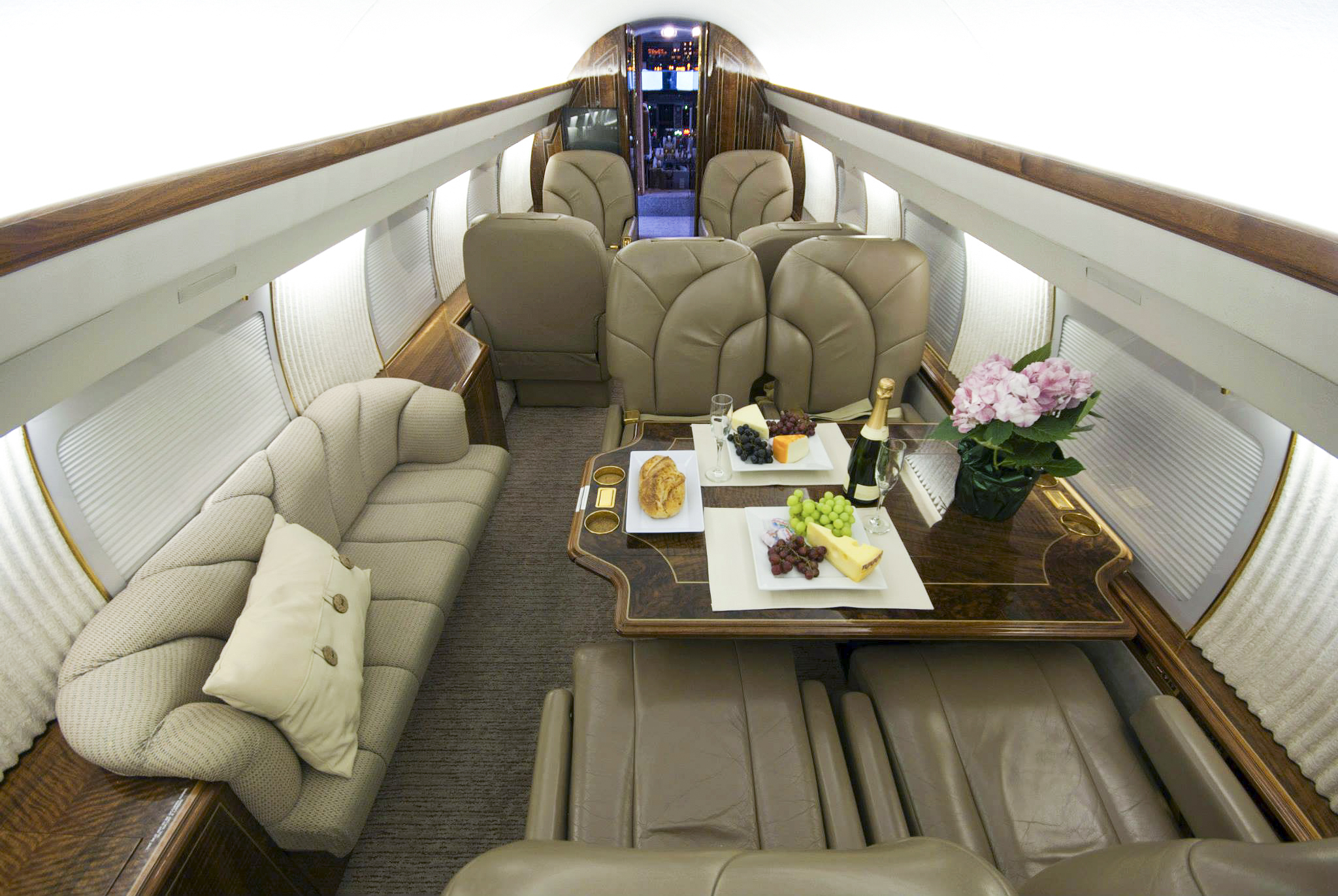 GulfstreamIV-SP_interior