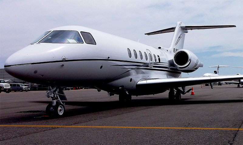 Hawker4000_thumbnail_supermid_jets